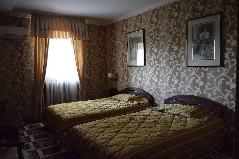 Hotel Papillon Tasjkent Exteriör bild